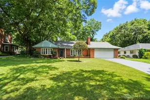 526 Acorn Dr, Oakwood, OH 45419 - Photo 1