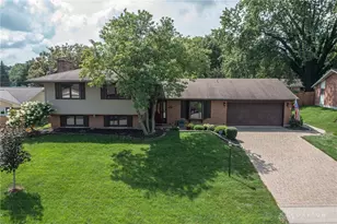 2320 Fairhill Ln, Kettering, OH 45440 - Photo 1