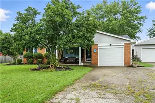 3746 Sterling Dr, Franklin, OH 45005 - Photo 1