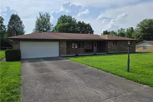 525 Mill Stone Dr, Beavercreek, OH 45434 - Photo 1