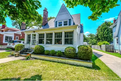 212 Wiltshire Boulevard, Oakwood, OH 45419 - Photo 1