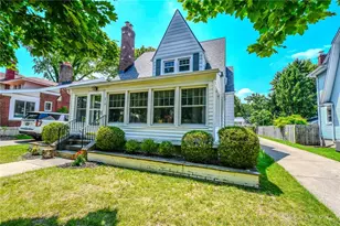 212 Wiltshire Blvd, Oakwood, OH 45419 - Photo 1