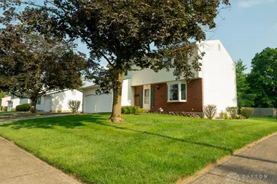 800 Sipos Circle, Englewood, OH 45322 - Photo 1