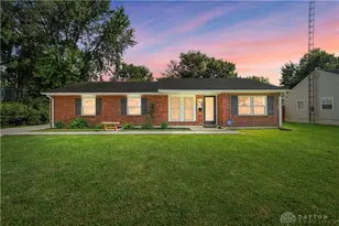 851 Corvette Ave, New Carlisle, OH 45344 - Photo 1