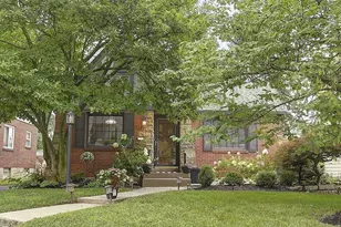 221 Wonderly Ave, Oakwood, OH 45419 - Photo 1