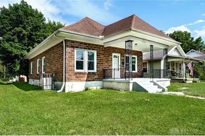 652 Syracuse Avenue, Dayton, OH 45405 - Photo 1