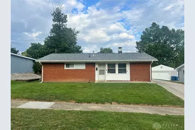 541 Chaucer Road, Dayton, OH 45431 - Photo 1