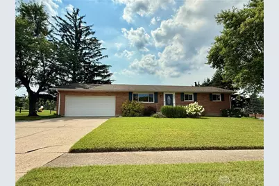 803 S Linden Avenue, Miamisburg, OH 45342 - Photo 1