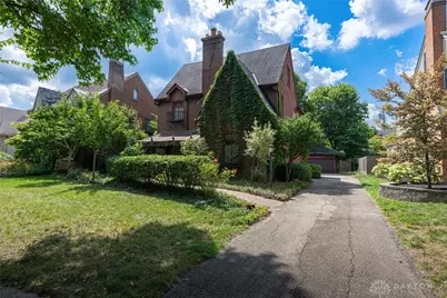 220 Greenmount Boulevard, Oakwood, OH 45419 - Photo 1