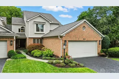 828 Timberlake Court, Kettering, OH 45429 - Photo 1