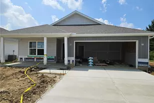 105 Martha Ct, Eaton, OH 45320 - Photo 1