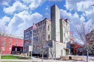 207 E 6th St, Dayton, OH 45402 - Photo 1