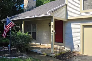 2734 Orchard Run Rd, West Carrollton, OH 45449 - Photo 1