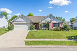 1560 Adamsmoor Dr, Waynesville, OH 45068 - Photo 1