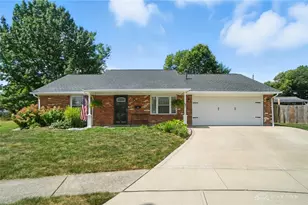 110 Paw Paw Dr, Springboro, OH 45066 - Photo 1