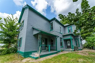 1527 W First St, Dayton, OH 45402 - Photo 1