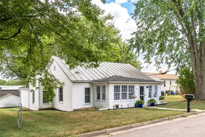 718 Walnut Street, Lewisburg, OH 45338 - Photo 1