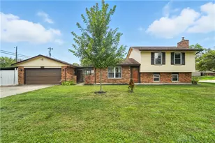 522 Lake Forest Dr, Dayton, OH 45449 - Photo 1