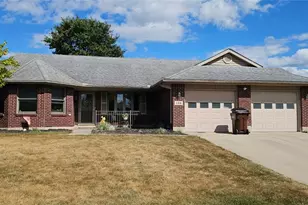 126 Meadowbrook Dr, Eaton, OH 45320 - Photo 1