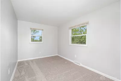 5328 Whaley Drive, Dayton, OH 45417 - Photo 11