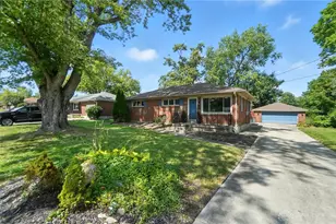 1118 Robin Rd, Springfield, OH 45503 - Photo 1