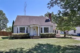 708 Fallview Ave, Englewood, OH 45322 - Photo 1