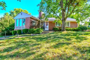 927 Cottonwood Rd, Dayton, OH 45419 - Photo 1