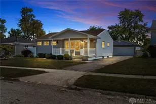 484 Danforth Pl, Dayton, OH 45431 - Photo 1