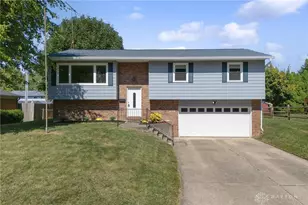 793 Hiatt Ave, Wilmington, OH 45177 - Photo 1
