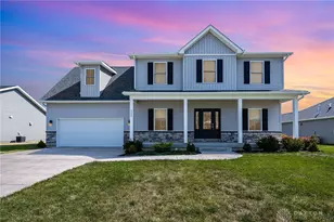 225 Fox Harbor Dr, Troy, OH 45373 - Photo 1