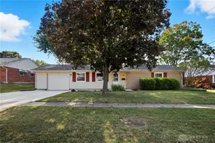 110 Mountair Dr, Vandalia, OH 45377 - Photo 1