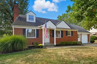 92 E Ridgeway Drive, Centerville, OH 45459 - Photo 1