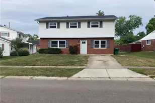 145 Woods Rd, Springboro, OH 45066 - Photo 1