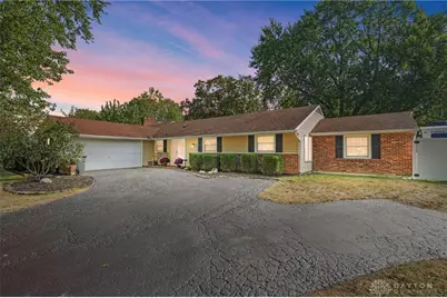 284 Tauber Drive, Centerville, OH 45458 - Photo 1