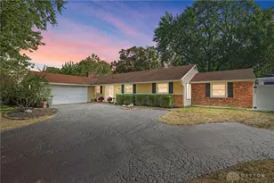 284 Tauber Dr, Centerville, OH 45458 - Photo 1