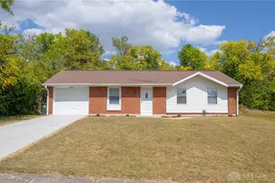 7032 Marsh Creek Dr, Dayton, OH 45426 - Photo 1