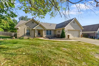 3852 W Franklin Street, Bellbrook, OH 45305 - Photo 1
