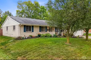 524 N Lindsey Ave, Miamisburg, OH 45342 - Photo 1