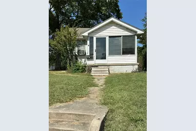 1031 W Dorothy Lane, Dayton, OH 45409 - Photo 1