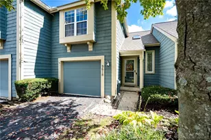 9618 Whalers Wharf, Dayton, OH 45458 - Photo 1