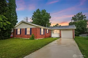 4605 College View Dr, Dayton, OH 45417 - Photo 1