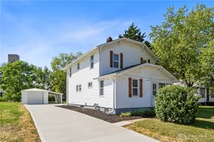 320 E Xenia Dr, Fairborn, OH 45324 - Photo 1