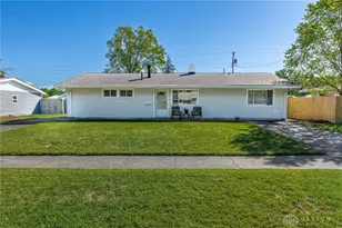 420 Pardee Pl, Dayton, OH 45431 - Photo 1