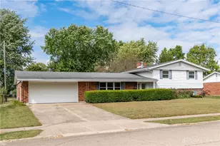 1215 Cottage Ct Dr, Fairborn, OH 45324 - Photo 1