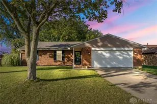 6219 Beacon Tree Ct, Dayton, OH 45424 - Photo 1