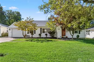 346 Virginia Cir, Wilmington, OH 45177 - Photo 1