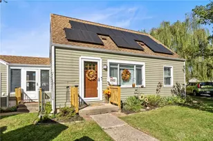 1910 Roop Pl, Kettering, OH 45420 - Photo 1