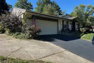 2426 Portage Path, Bellbrook, OH 45305 - Photo 1