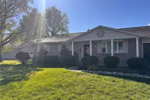 606 Fredericksburg Dr, Dayton, OH 45415 - Photo 1