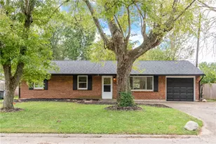 161 Belair Cir, Bellbrook, OH 45305 - Photo 1